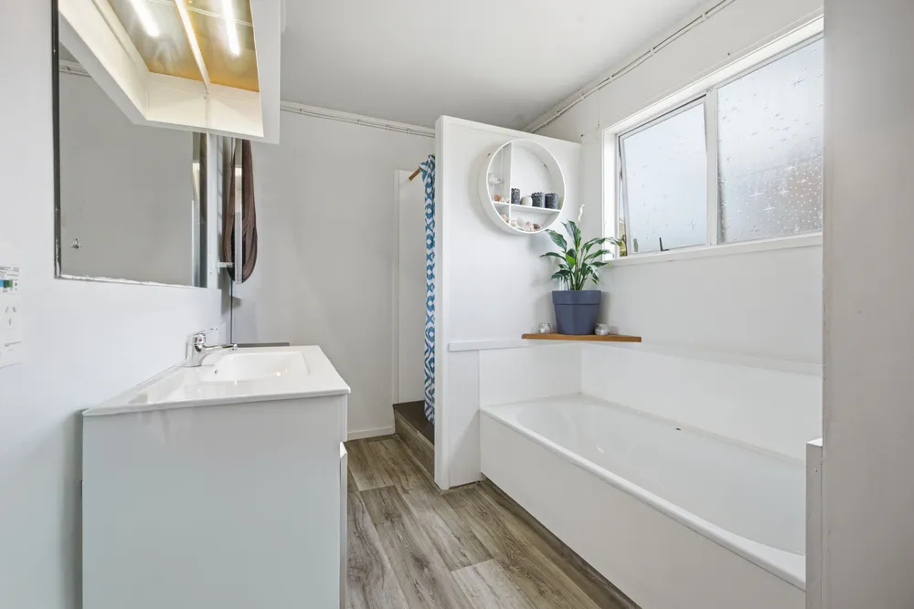 Photos of 35 Harding Avenue