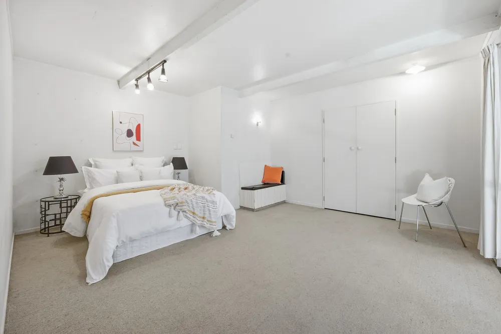 Photos of 35 Harding Avenue