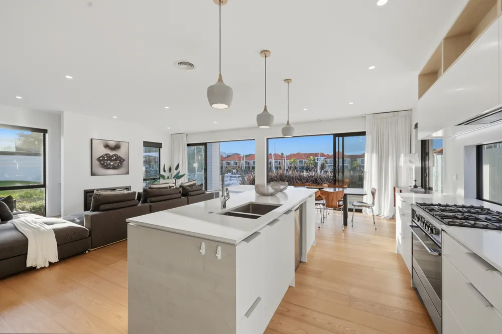 Photos of 17 Rue d'Amarres