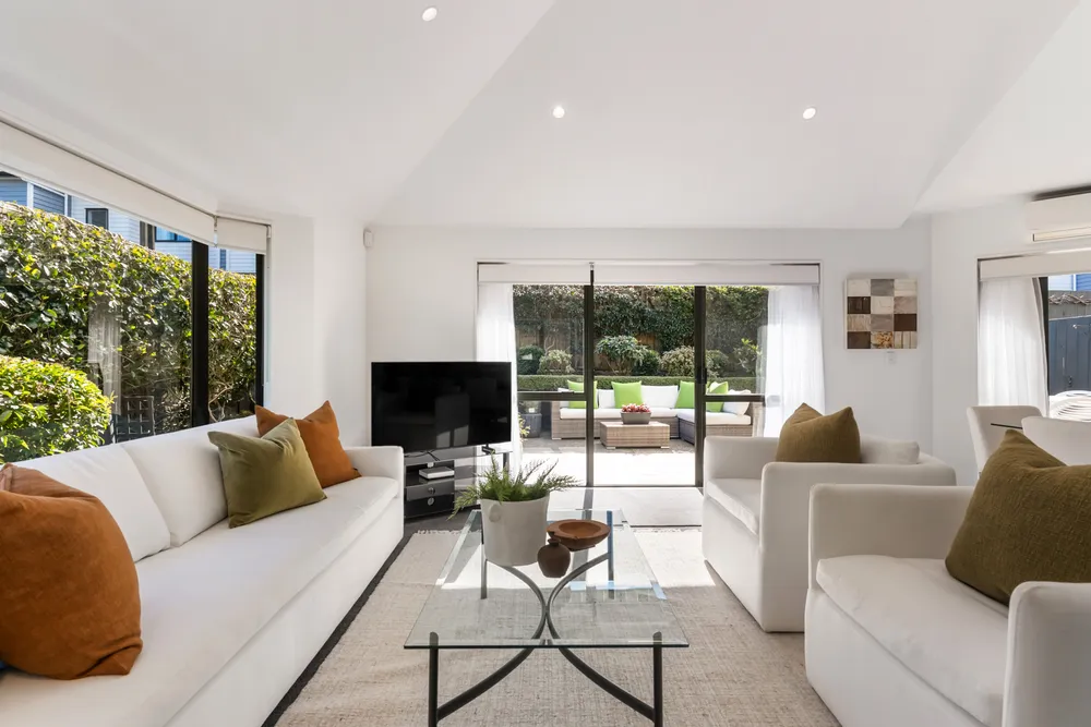 Photos of 35B Mariri Road