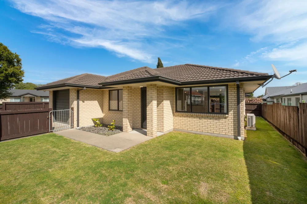 Photos of 45A Twentieth Avenue