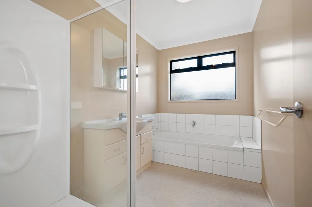 Photos of 45A Twentieth Avenue