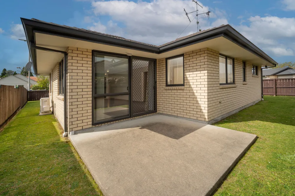 Photos of 45A Twentieth Avenue