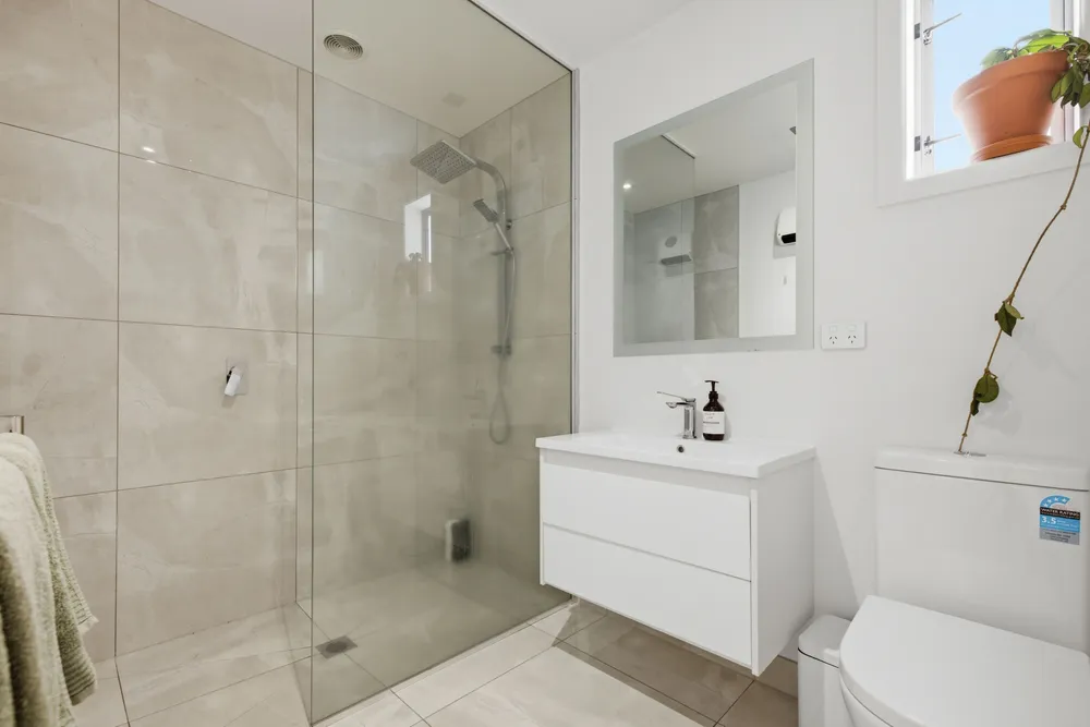 Photos of 11 Campbell Road