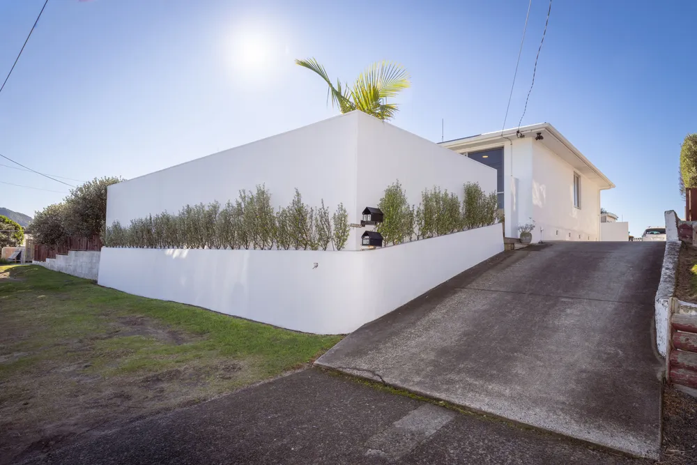 Photos of 11 Campbell Road