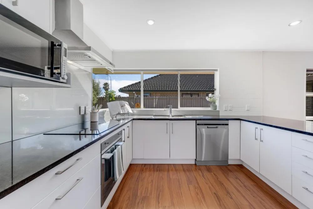Photos of 2 Chale Place