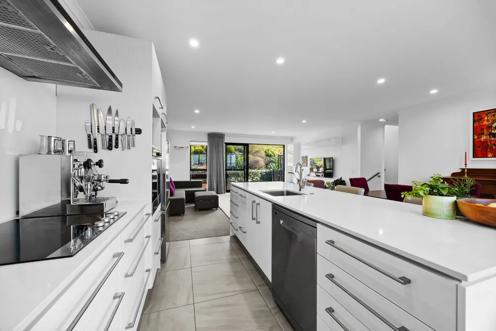 Photos of 26 Charles Heaphy Lane