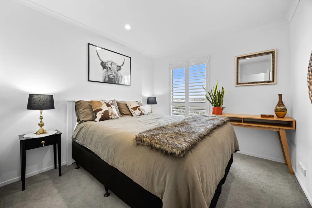 Photos of 26 Charles Heaphy Lane