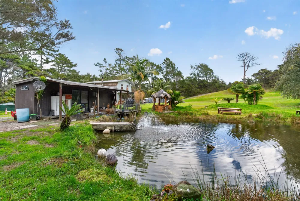 Photos of 641D Ridge Road