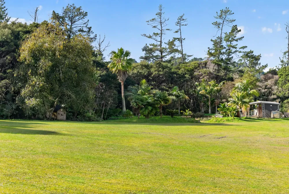 Photos of 641D Ridge Road