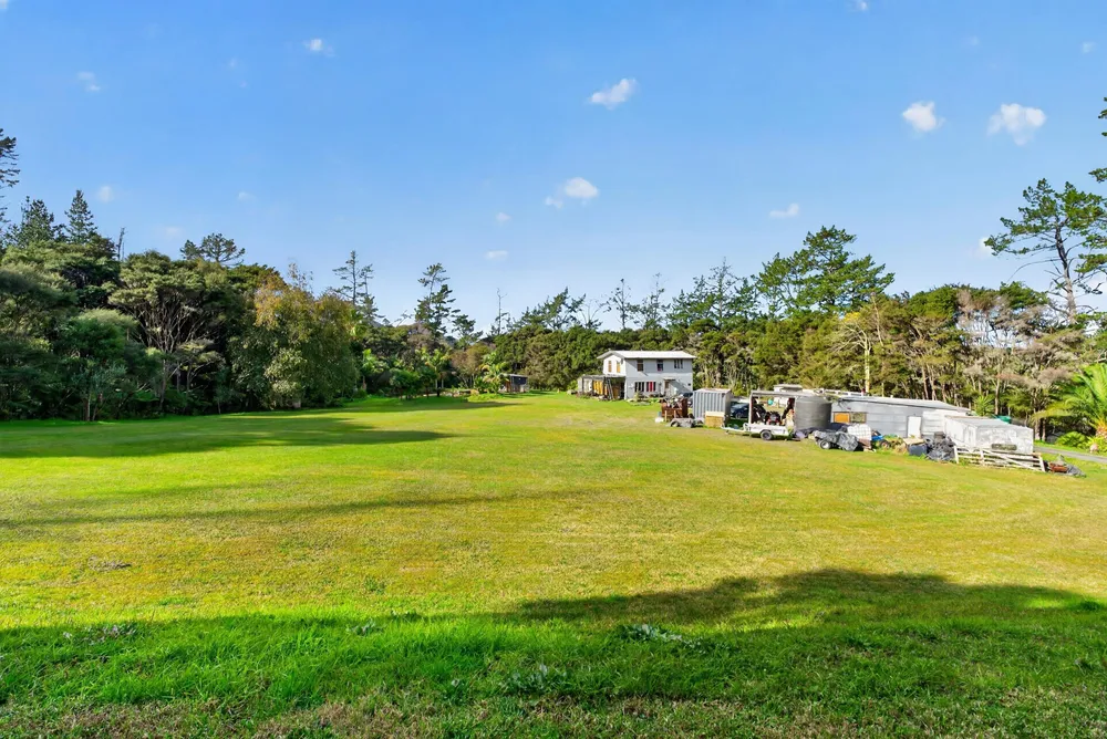 Photos of 641D Ridge Road