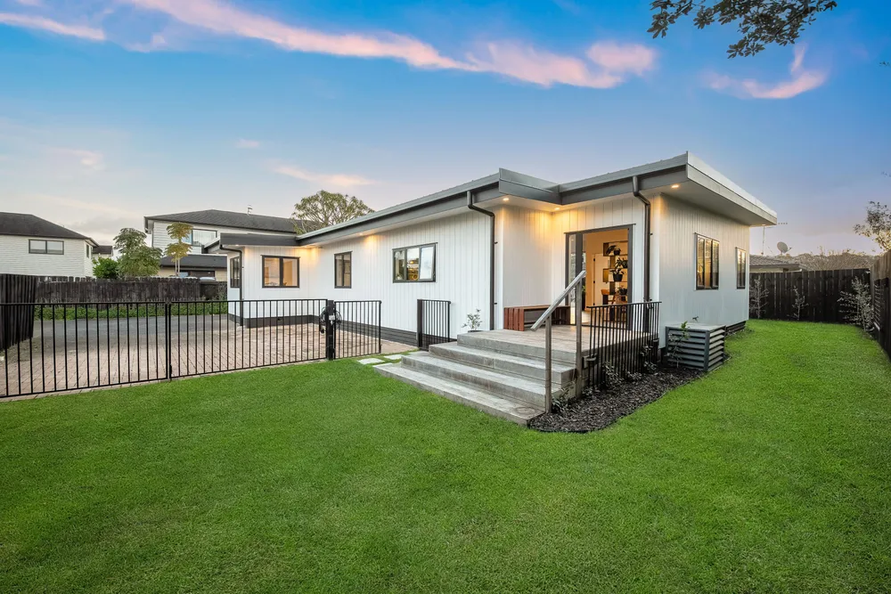 Photos of 22 Rockfield Road
