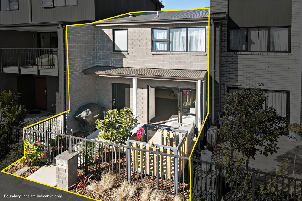 Photos of 19 Haroto Street,