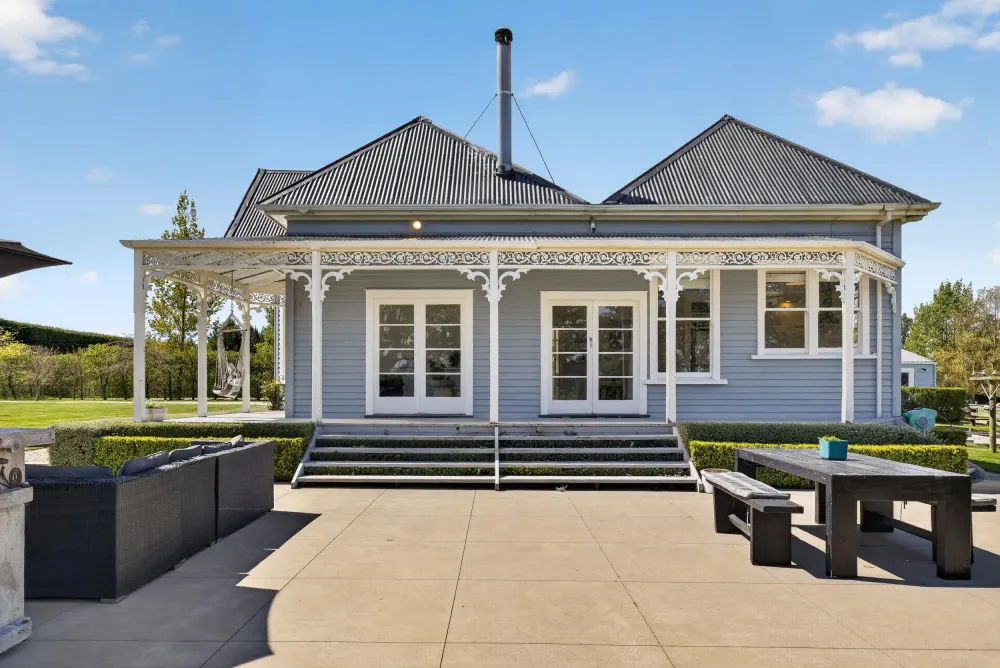 Photos of 41 Bairds Road