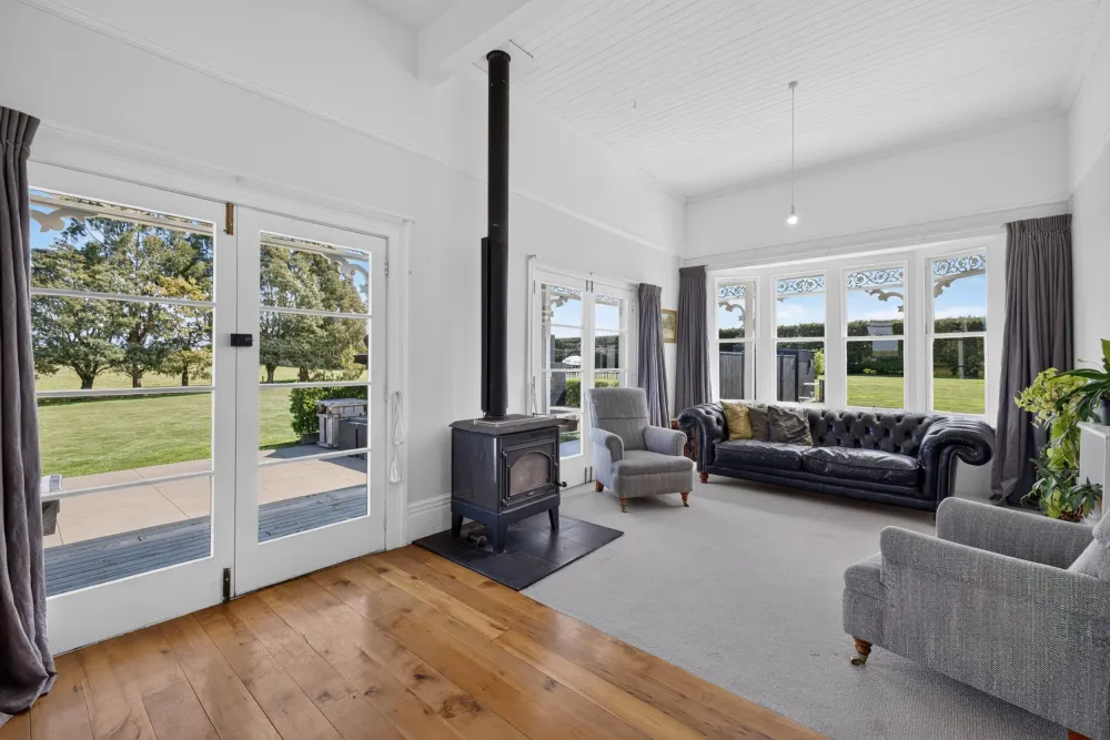 Photos of 41 Bairds Road