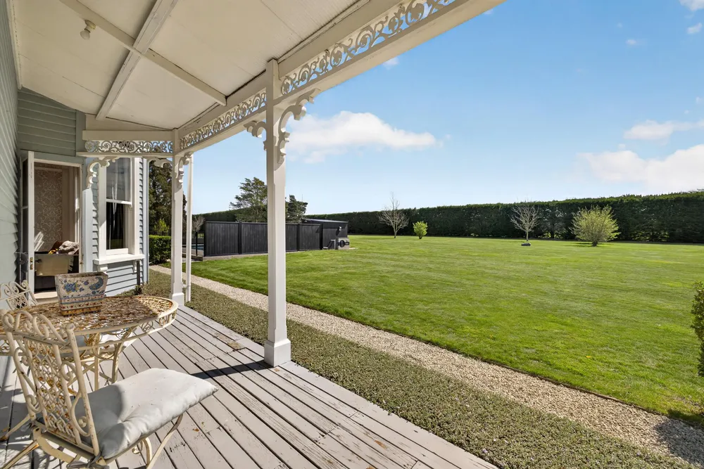 Photos of 41 Bairds Road