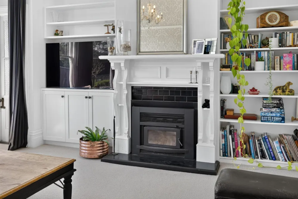 Photos of 41 Bairds Road