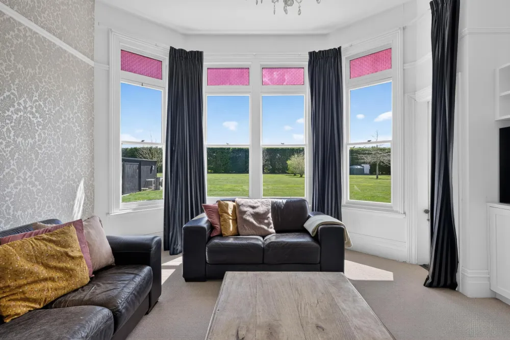 Photos of 41 Bairds Road
