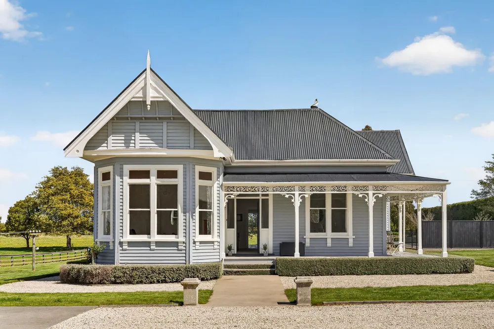 Photos of 41 Bairds Road