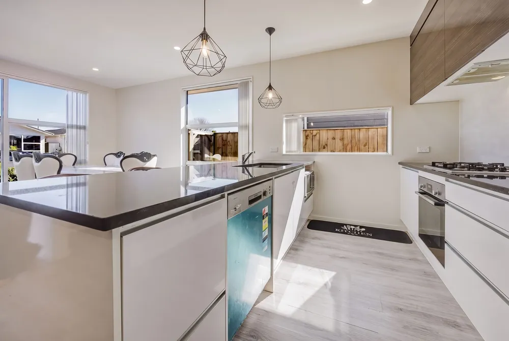 Photos of 9 Toropapa Close