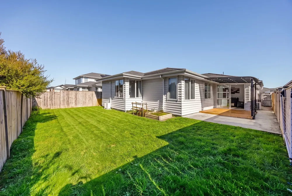 Photos of 9 Toropapa Close