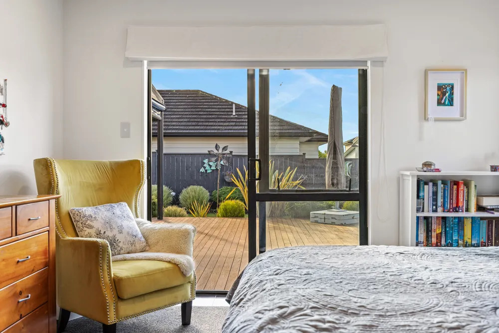 Photos of 196 Wainui Road