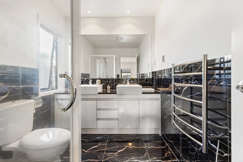 Photos of 196 Wainui Road