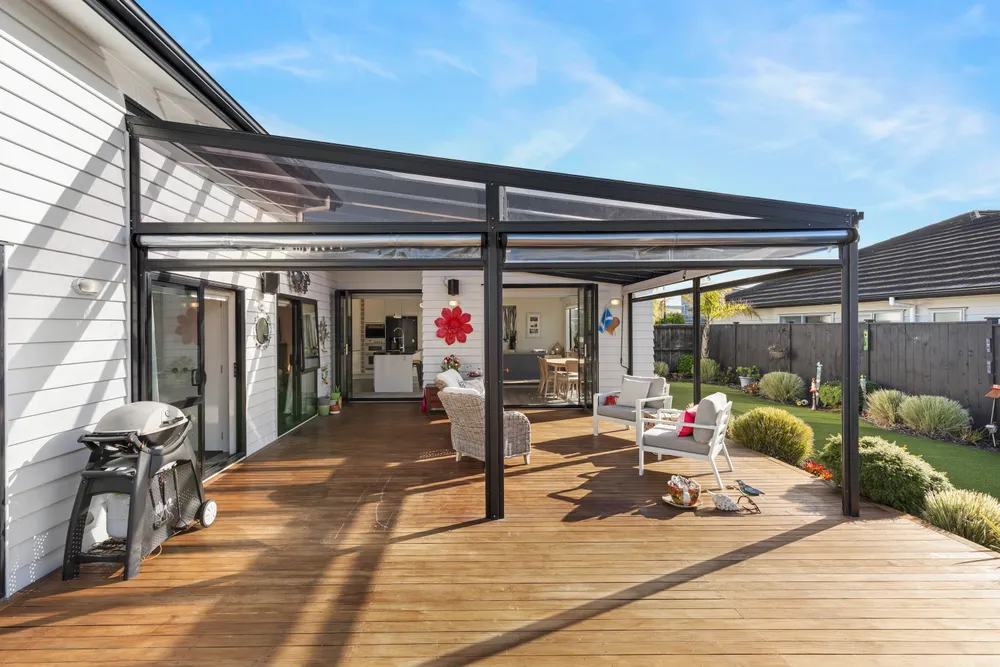 Photos of 196 Wainui Road