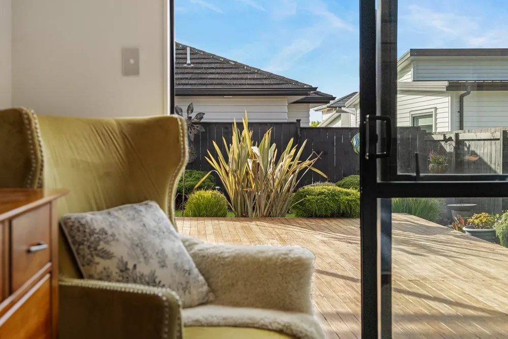 Photos of 196 Wainui Road