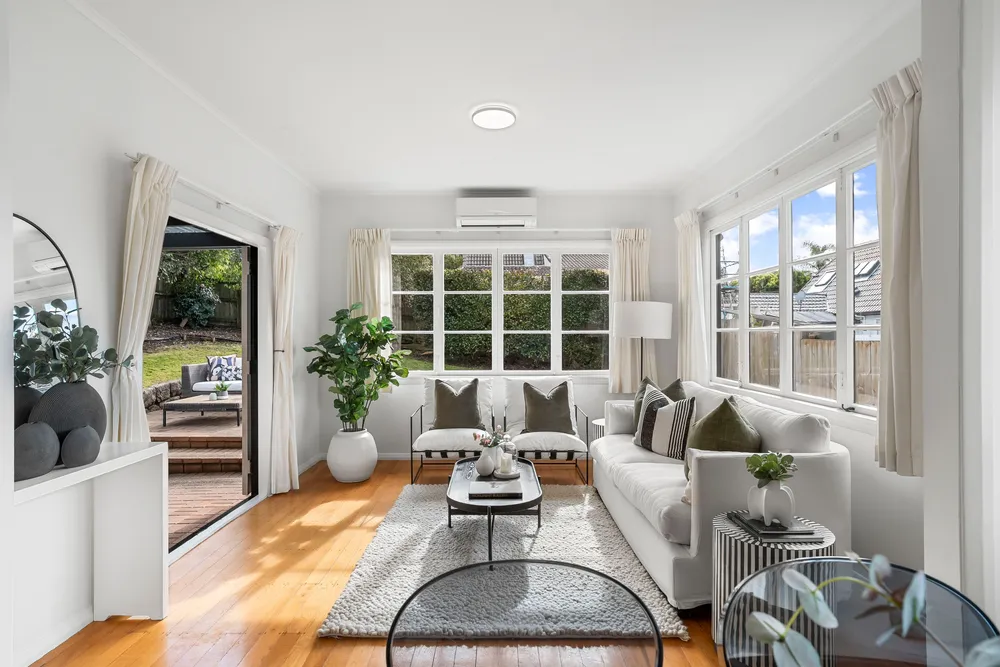 Photos of 6A Benson Road