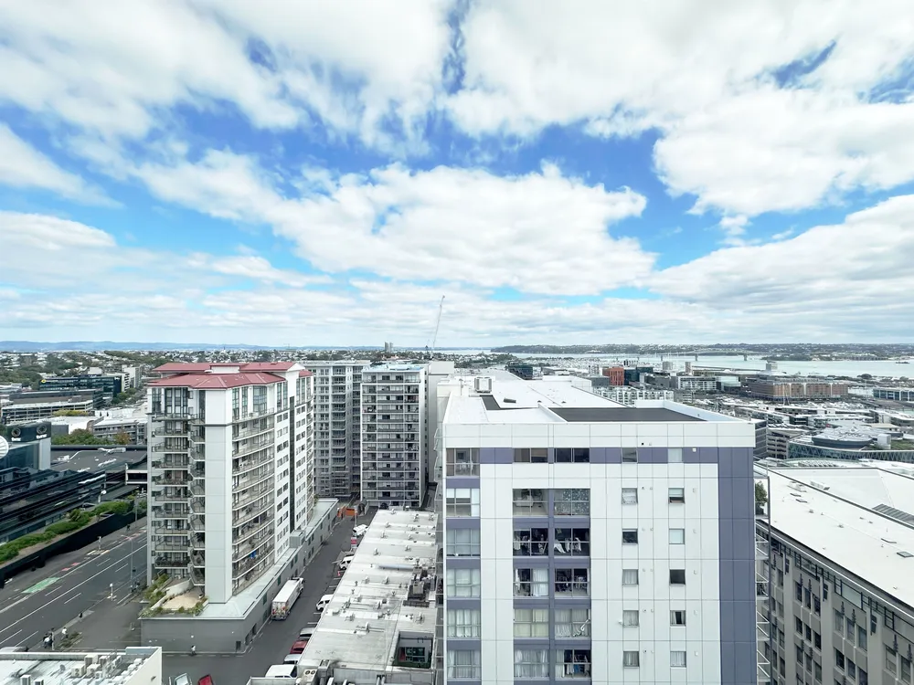 Photos of 17L/34 Kingston Street