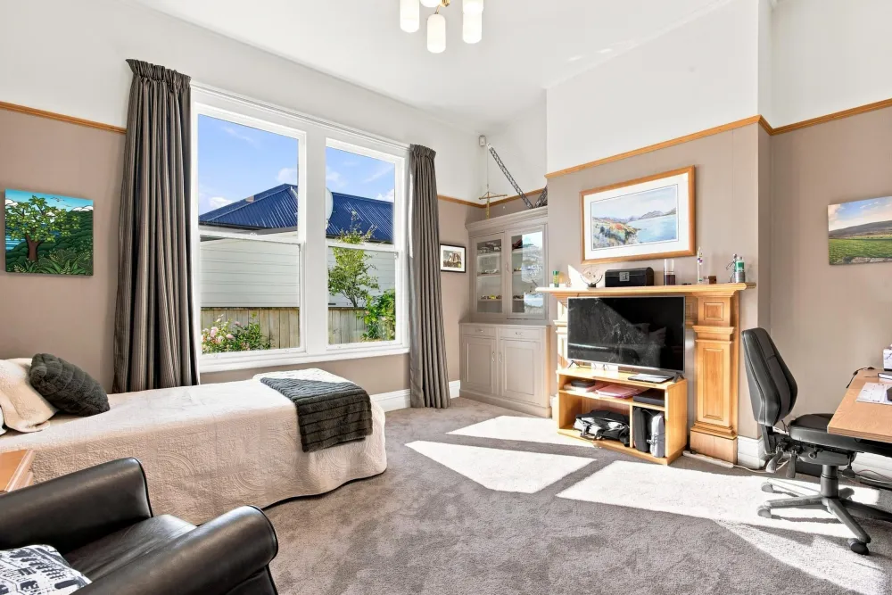 Photos of 19 Granville Terrace