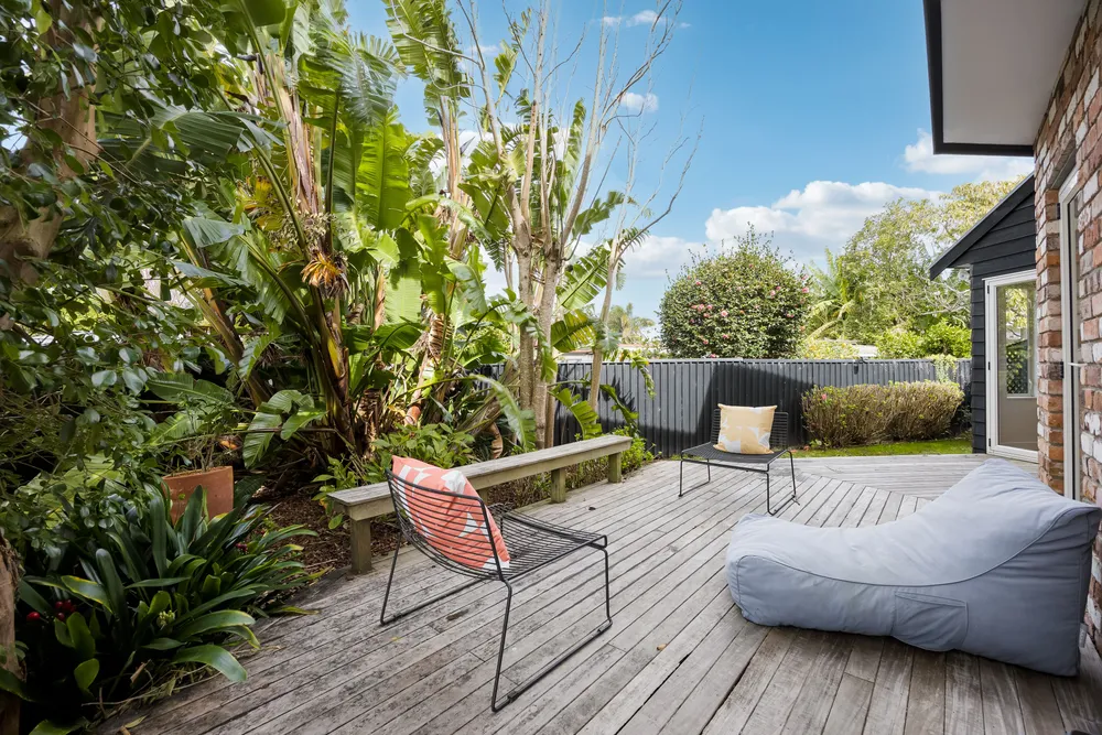 Photos of 3A The Circle