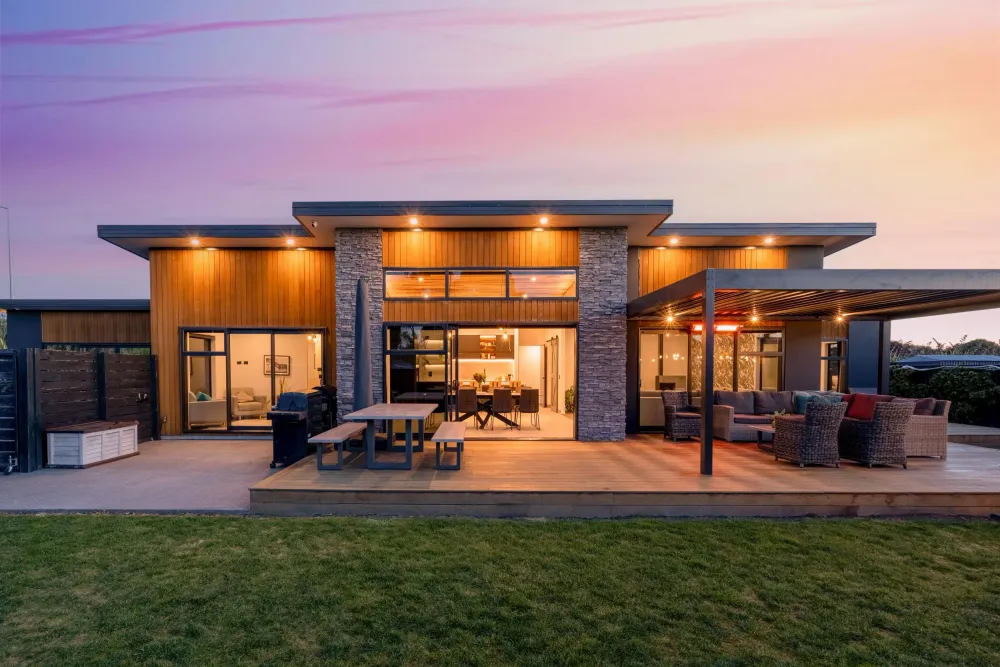Photos of 473 Hills Road