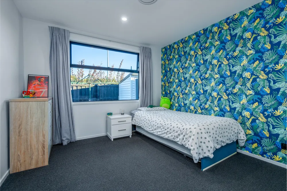 Photos of 473 Hills Road