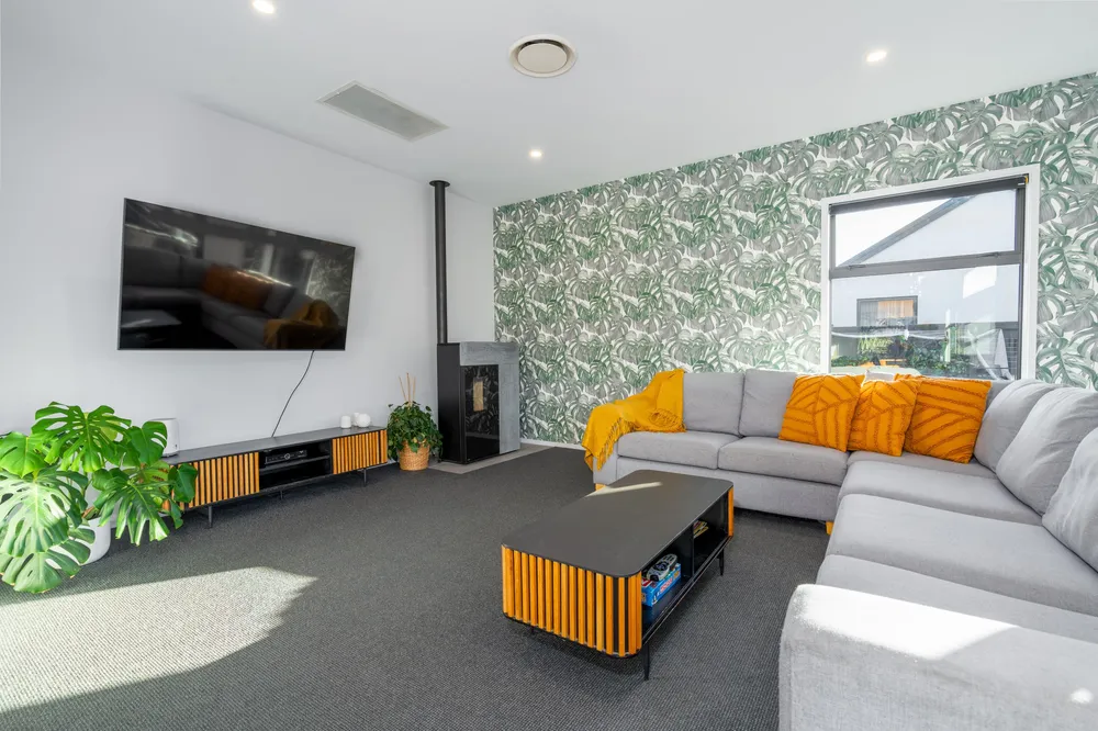 Photos of 473 Hills Road