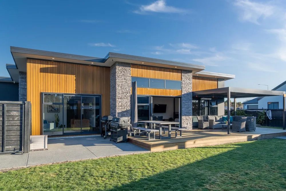 Photos of 473 Hills Road