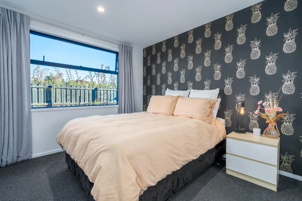 Photos of 473 Hills Road
