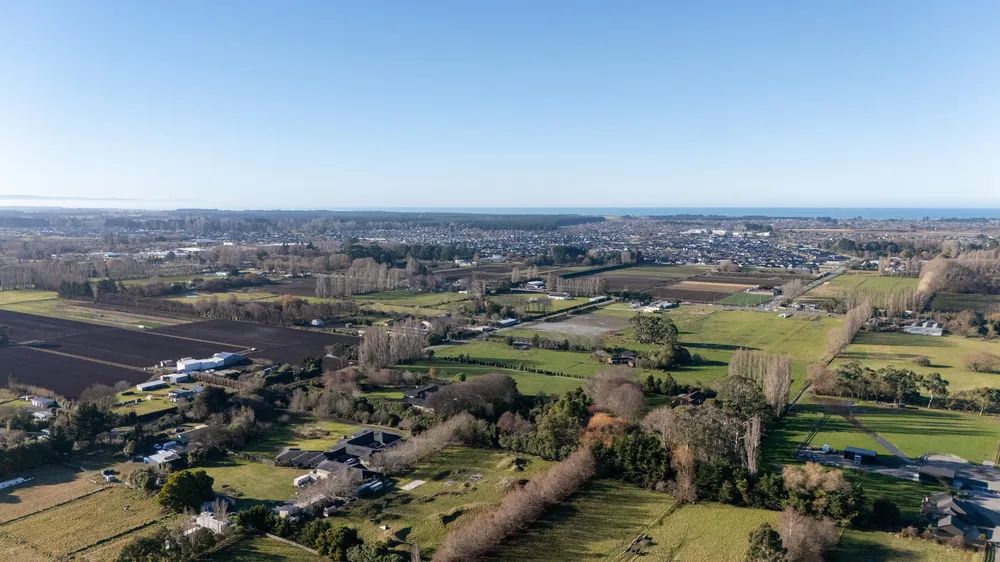 Photos of 473 Hills Road