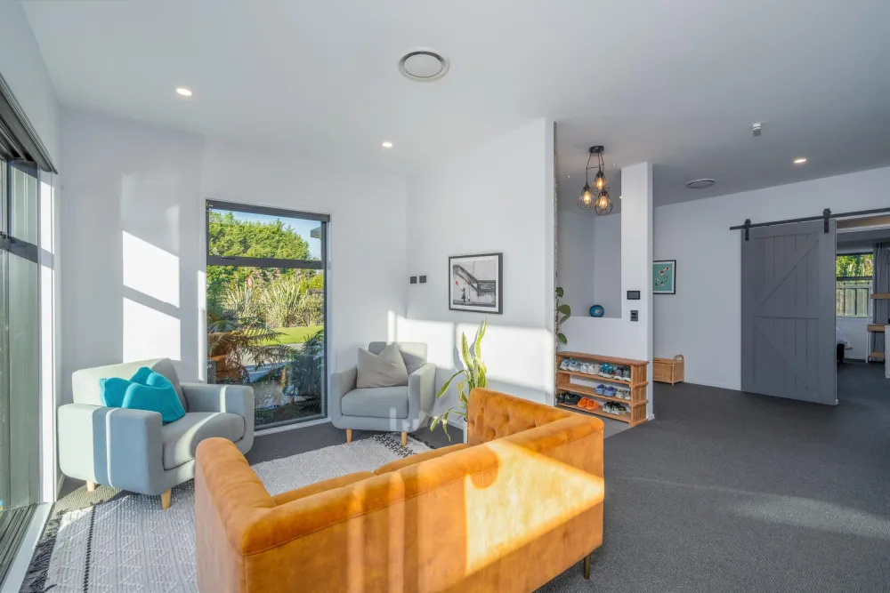 Photos of 473 Hills Road
