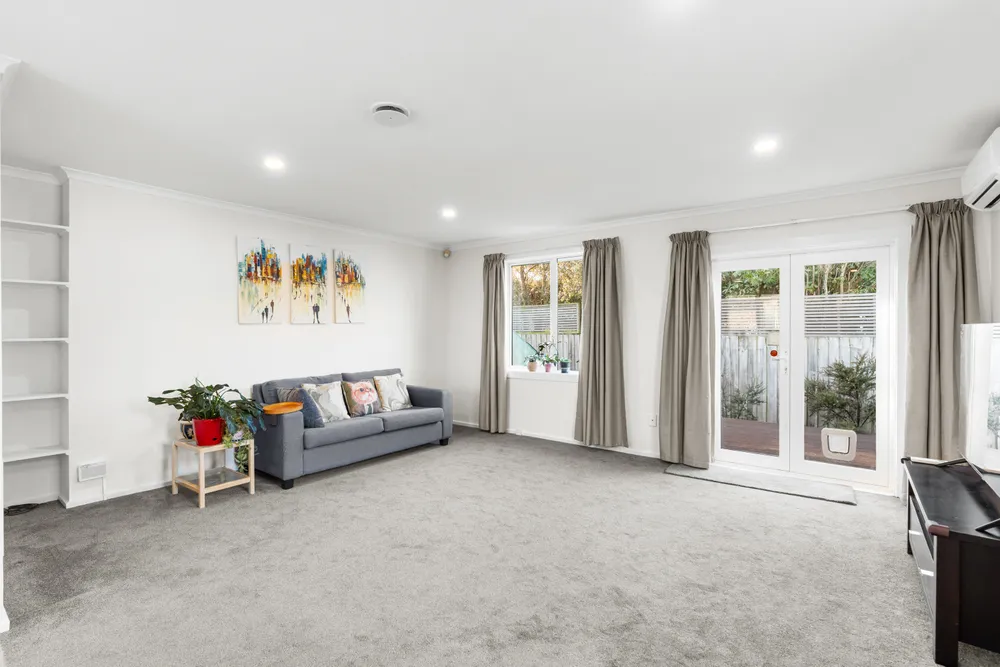 Photos of 70 Reynolds Avenue