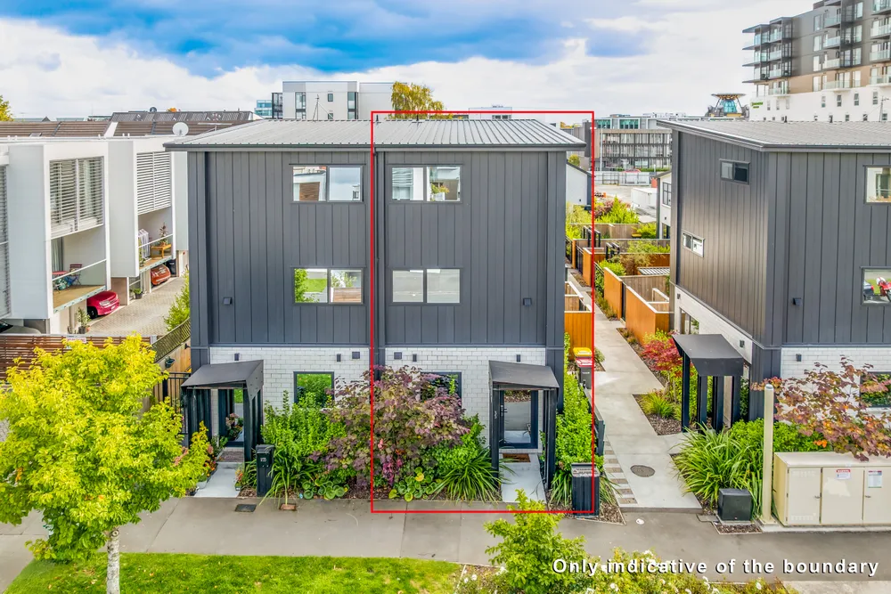 Photos of 70 Reynolds Avenue