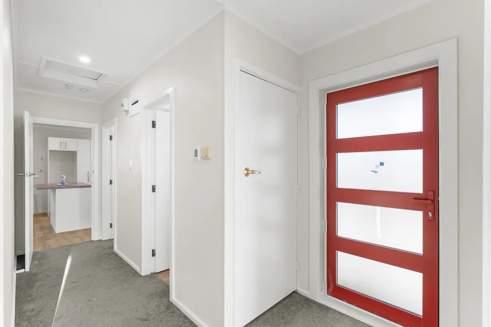 Photos of 70 Reynolds Avenue