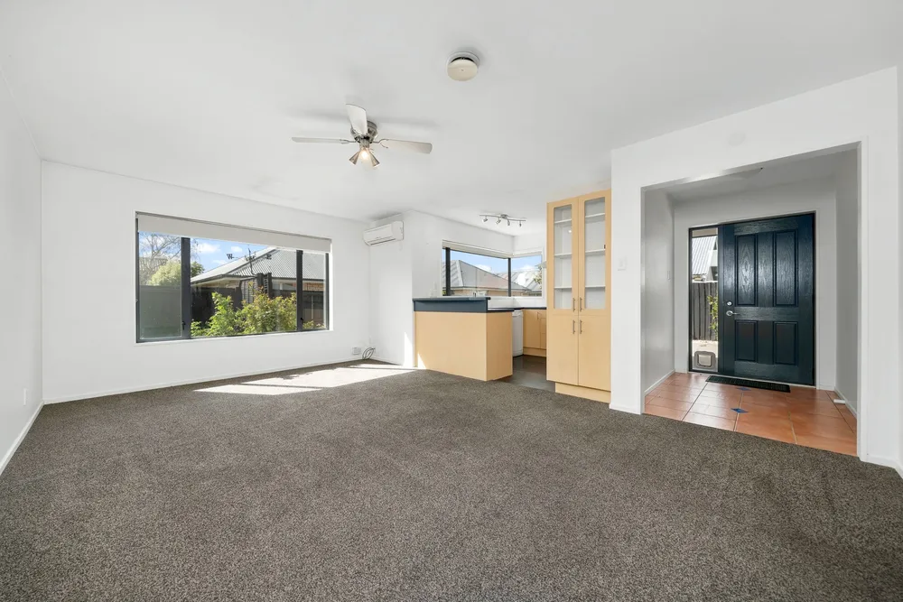 Photos of 401 Selwyn Street