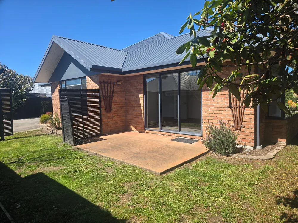 Photos of 401 Selwyn Street
