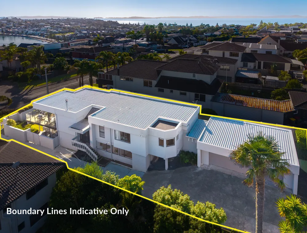 Photos of 34A Takutai Avenue