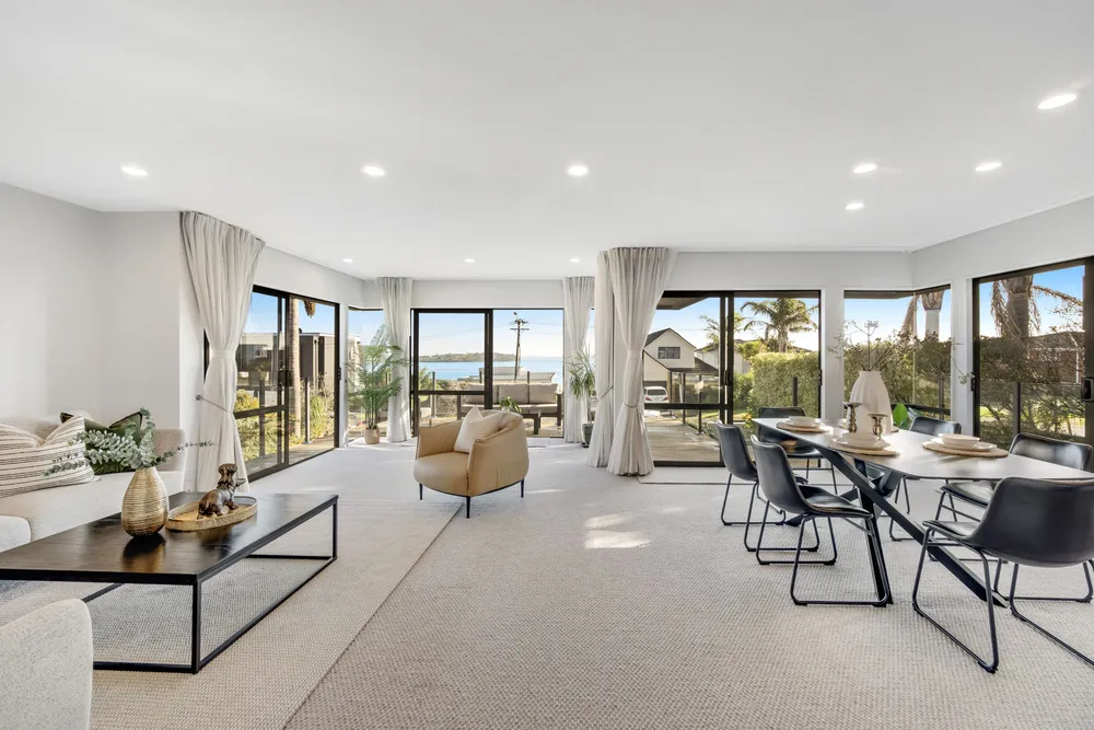 Photos of 34A Takutai Avenue