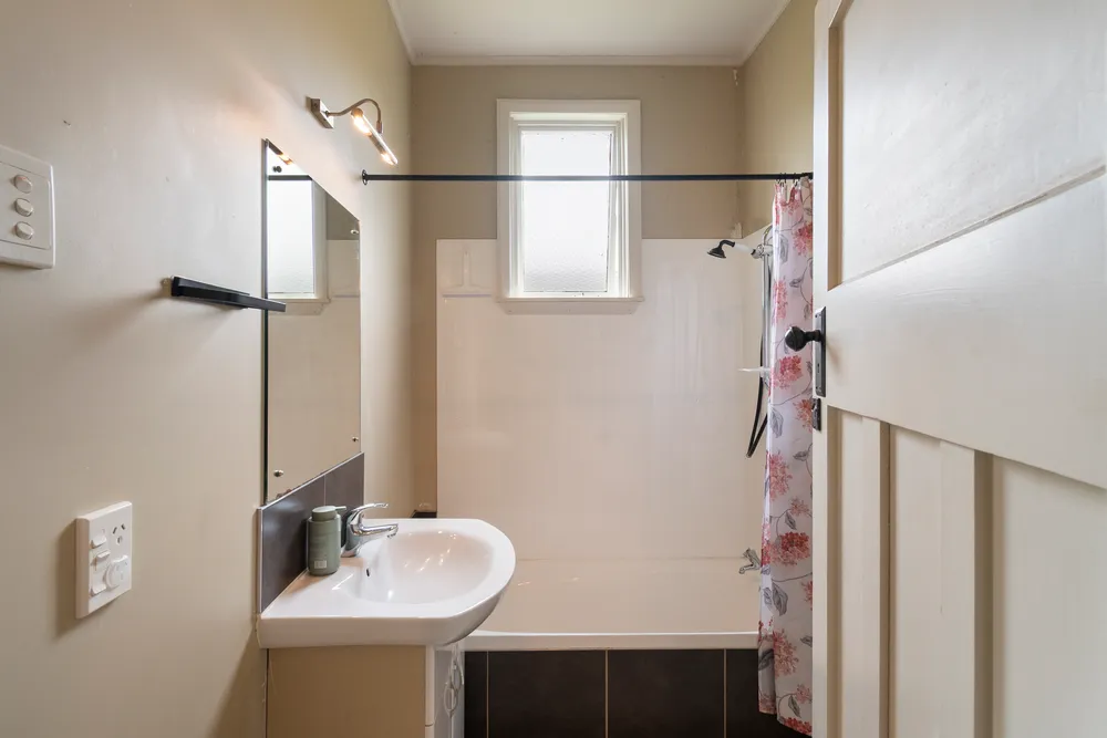 Photos of 111 Cook Street