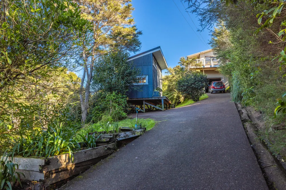 Photos of 29 Beresford Avenue