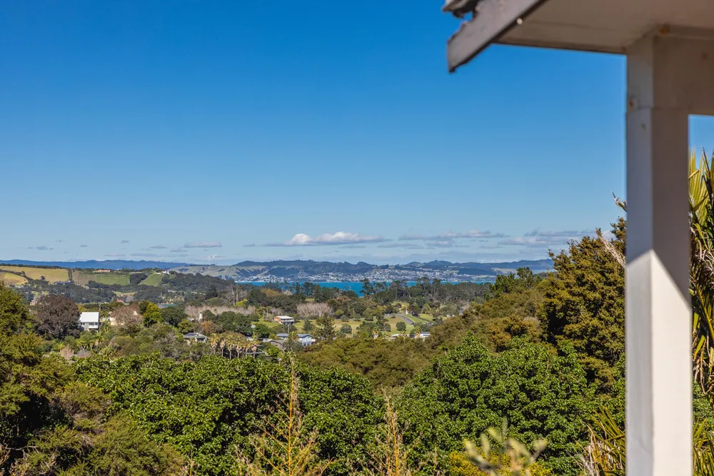 Photos of 29 Beresford Avenue